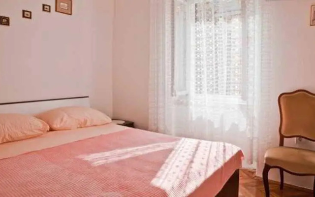 Apartments Mara