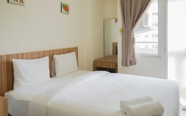 Cozy Studio Green Pramuka Apartment next to Mall