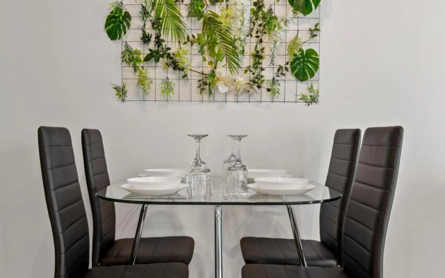 AQUARIUS: Upscale Flat in the Heart of Bucharest!