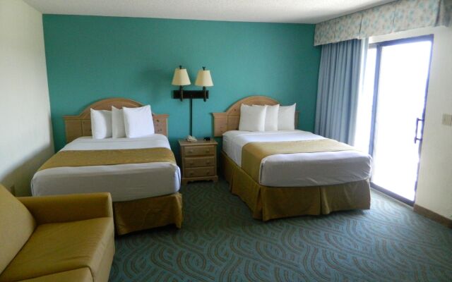 Tropical Winds Oceanfront Hotel