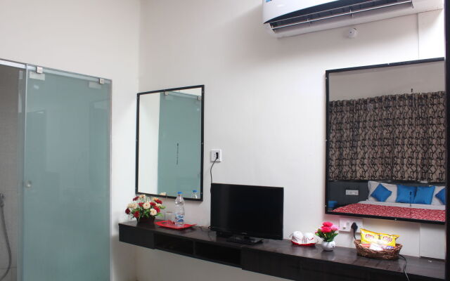 Hotel Nest International