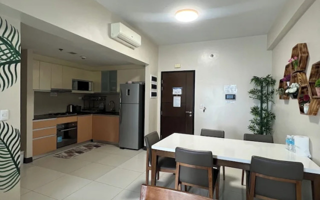 Seaview 2 bedroom near Airport