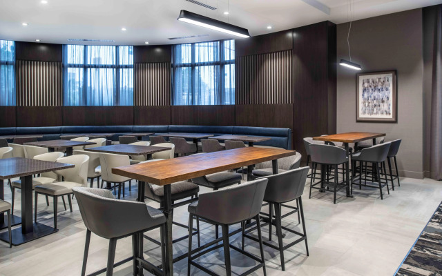 Holiday Inn Express Boston South - Quincy by IHG