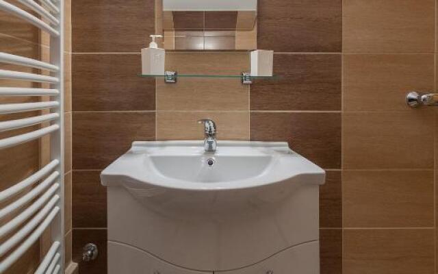 Aqua Apartman