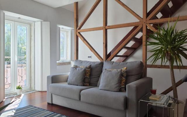 1881 Historical duplex Suite