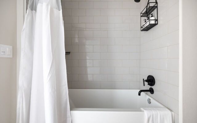 Kasa University-Airport Santa Clara