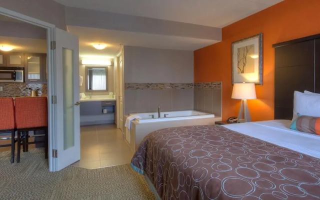 Staybridge Suites Hamilton-Downtown