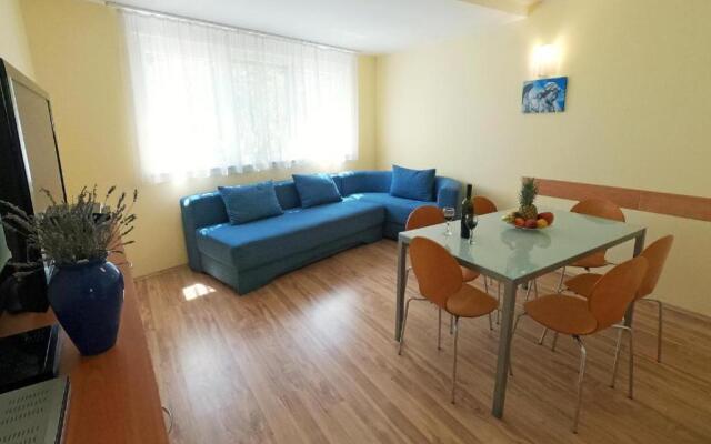 Apartments Solaris