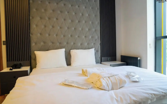Parla Suite Hotel