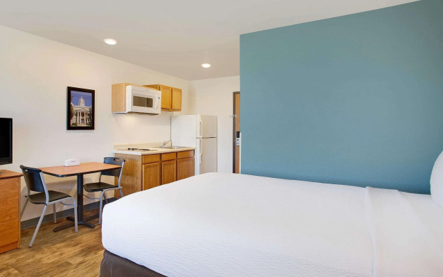 WoodSpring Suites Charlotte Shelby