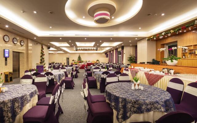 TTC Hotel Premium Ngoc Lan