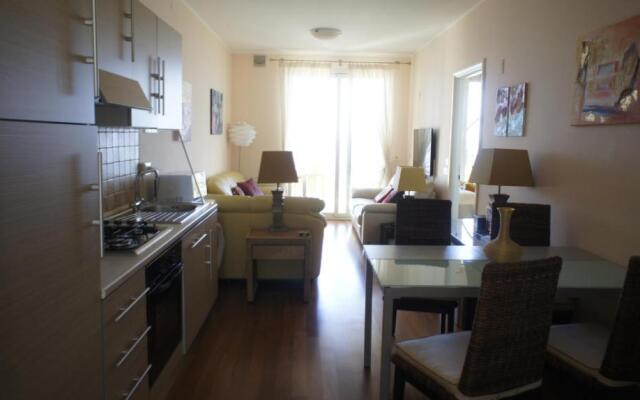 Carlo's BA27 - Sanremo Attico Cielo Mare -