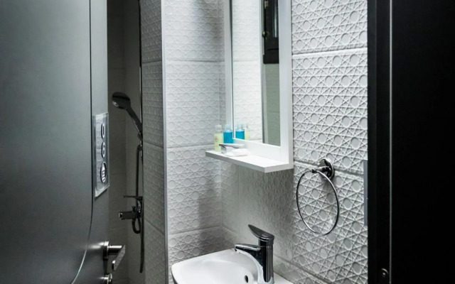 Delight Deluxe Hotel and Spa