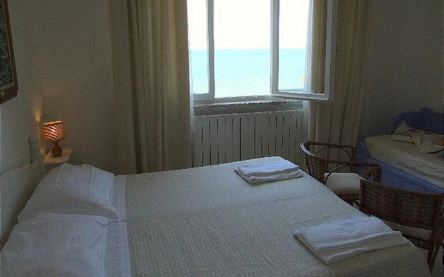 Marina Di Castagneto