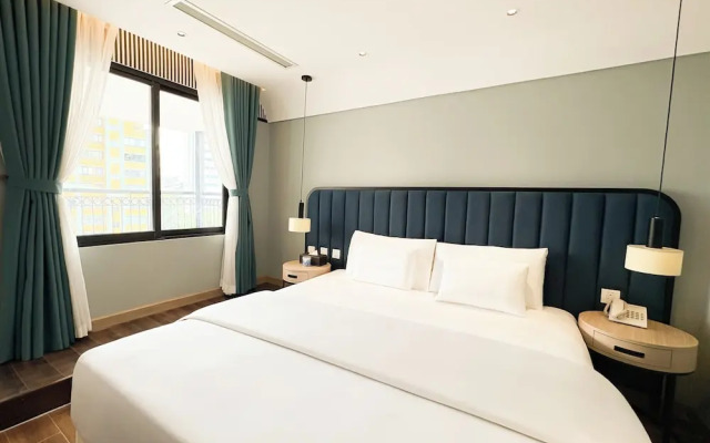 A25 Hotel - 130 Ba Trieu