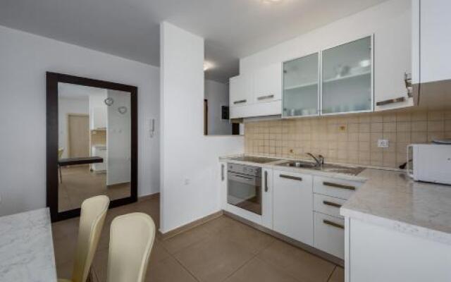 Apartments Adria