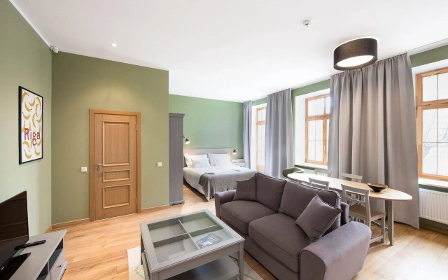 Отель Riga Lux Apartments – Skolas