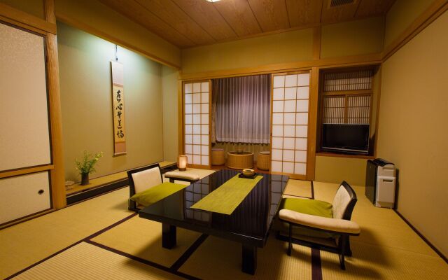 Kyoto Ryokan The Kinoe Guest House