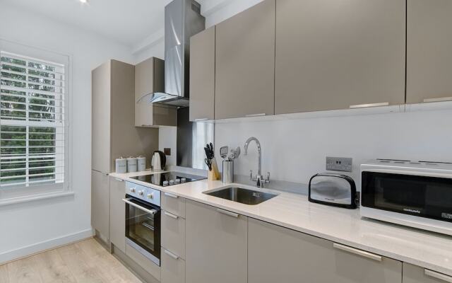 Karah Suites - Stonehills