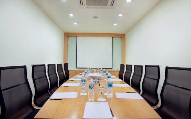 PARKROYAL Serviced Suites Kuala Lumpur