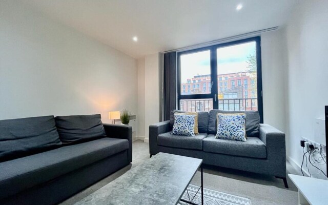 Stunning City Centre Apartment - Sleeps 4