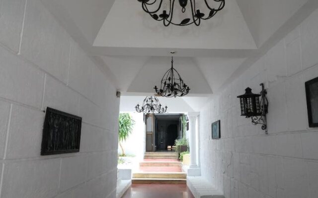 Hotel Nour Justinia