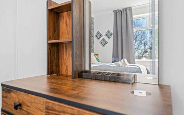 Coats Apartment