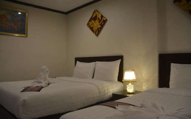 Patong Moon Inn Guesthouse