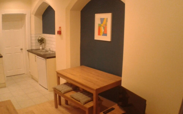 Sannan Court Holiday Apartments