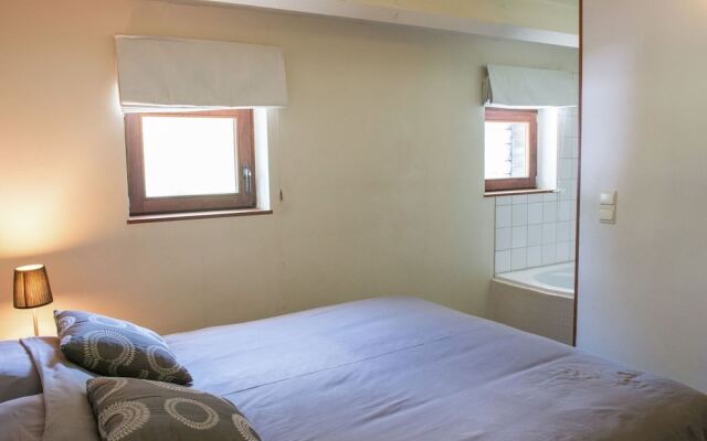 Luxury Apartment in Malmedy with Jacuzzi