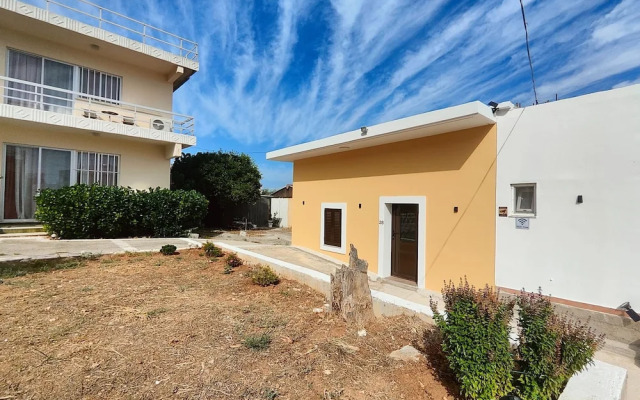 Helena Apartments in Paradisi Rhodes