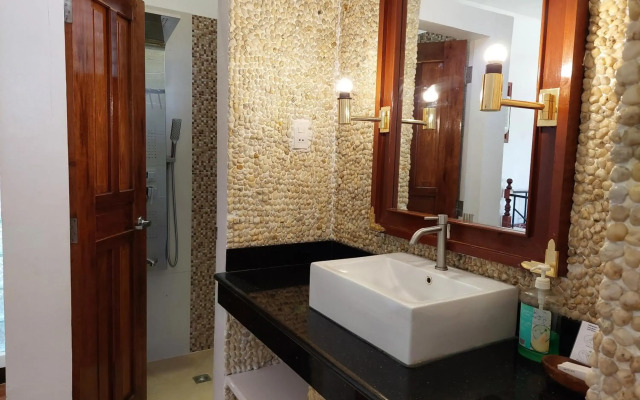 Doublegem Beach Resort and Hotel