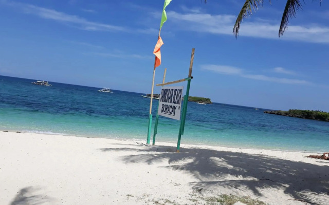 Marnin's Place Boracay