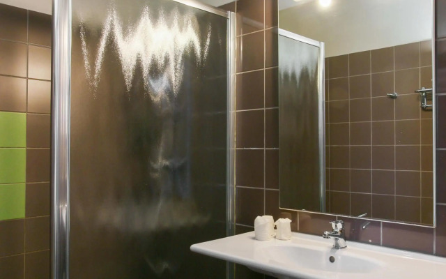 B&B HOTEL Aubagne Gémenos
