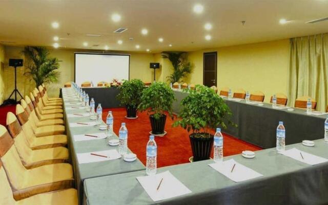 Kunming Long Way Hotel