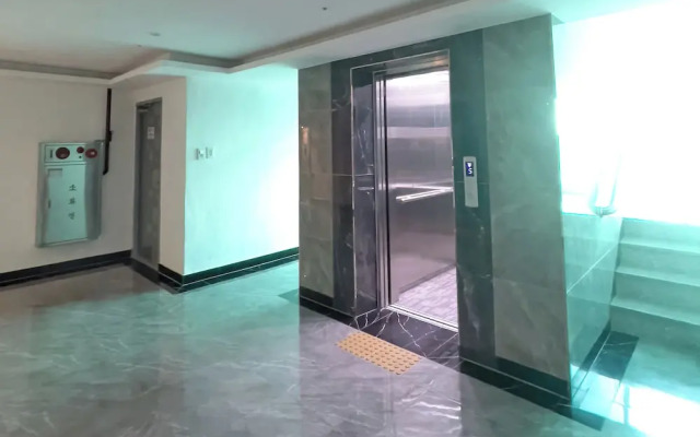 The Clover Hotel Angeles City