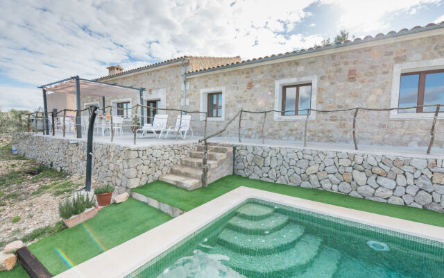 Holiday Home Sa Casa Rotja