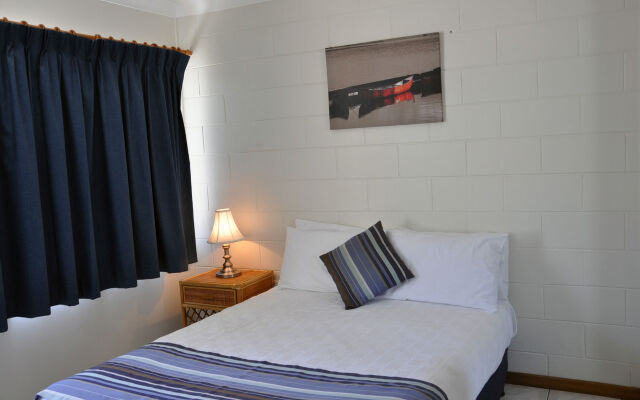 Palm Waters Holiday Villas