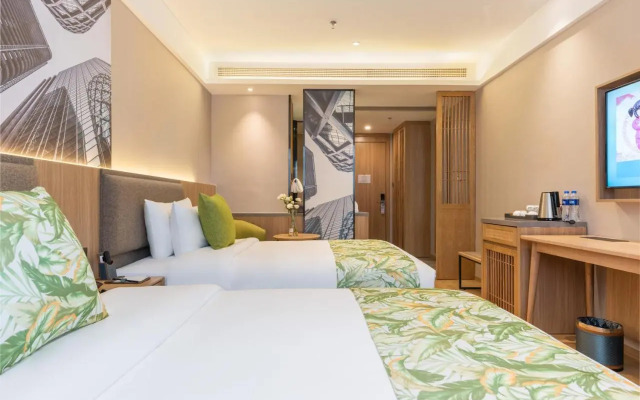 Ibis Chunxi