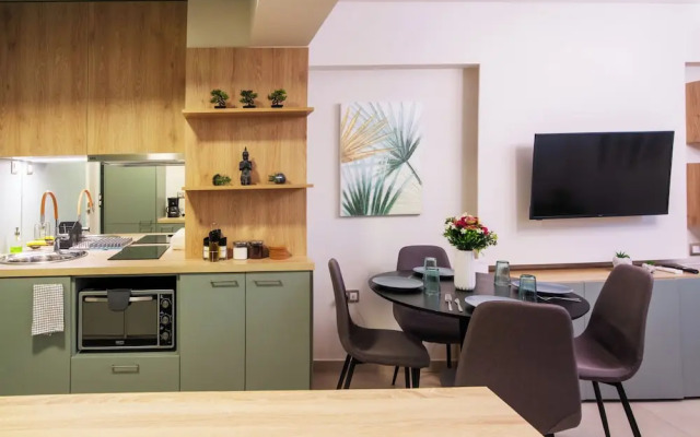 Charming Delphi Residence in Athens