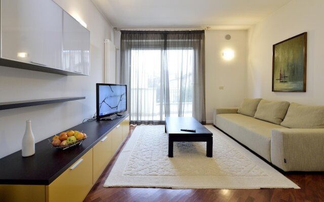 Esedra in Cattolica With 2 Bedrooms and 1 Bathrooms