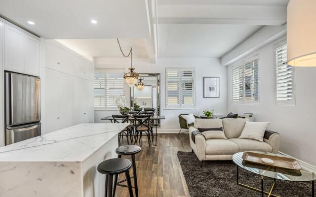 Stylish Central Penthouse