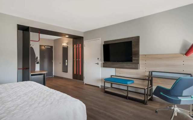 Tru by Hilton Greensboro, NC