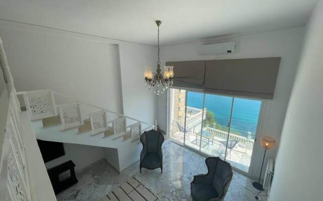 Le Paradis Bleu Luxueux Duplex Avec vue mer