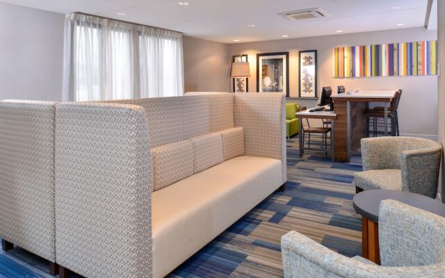 Hampton Inn Rochester South