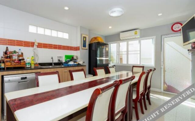 OYO 924 Baan Sanpluem By Na’mol