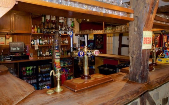 The Heath Inn