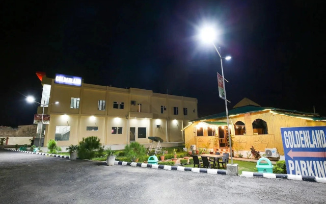 Hotel Goldenland by OYO Rooms