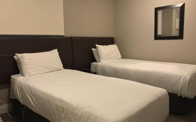Luxury Lake Suites