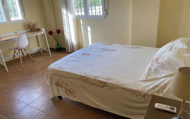 Complete, Spacious House, With Pool and Surrounded by Nature